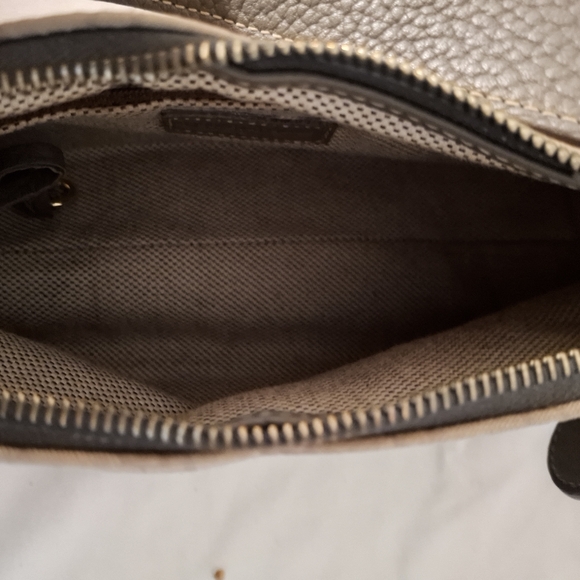 Vintage Dooney & Bourke Gray and Cream Small Women's Bag - Picture 8 of 14